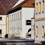Hofwirthotel Hotell