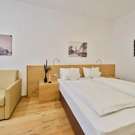 Hofwirthotel Ξενοδοχείο *