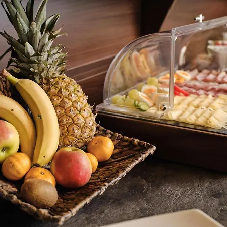 מלון Hofwirthotel *