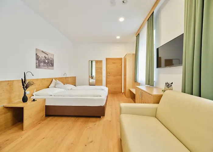 ホテル Hofwirthotel